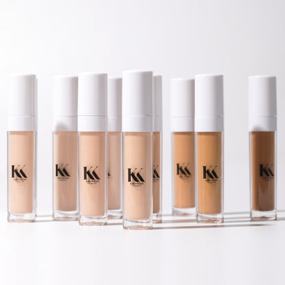 Full Cover Matte Concealer – (Hyaluronic Acid + Panthenol)
